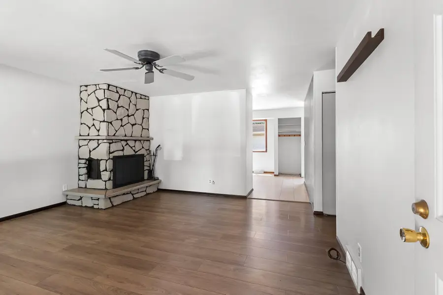 1513 E Plaza Drive, Appleton, WI 54915 - #3