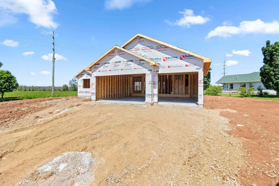 535 Dogwood Court, New London, WI 54961 - #3