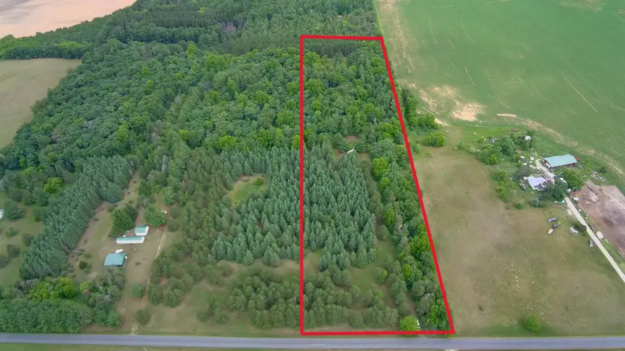 W11008 Brown Deer Drive, Hancock, WI 54943-0000 - #2