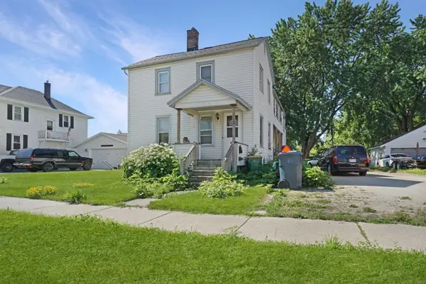 112 W Cotton Street, FOND DU LAC, WI 54935