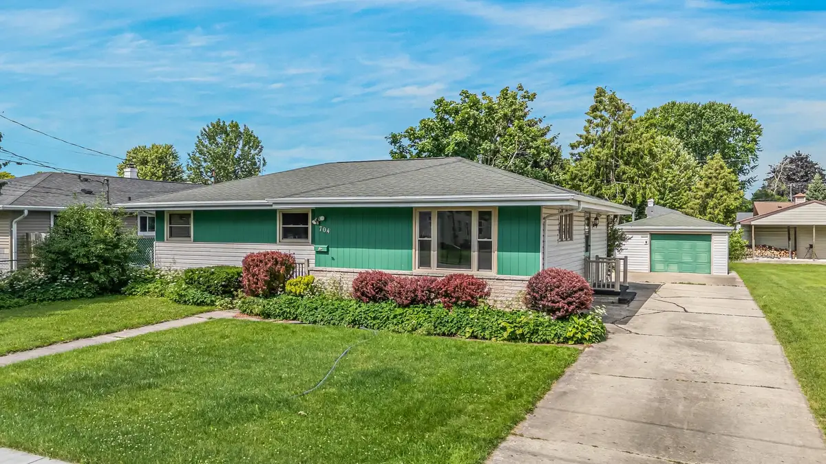 704 John Street, Menasha, WI 54952 - #1