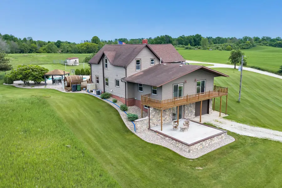 17111 Kvitek Road, Maribel, WI 54227 - #2