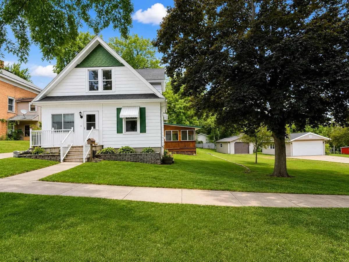 110 S Swetting Street, Berlin, WI 54923 - #1