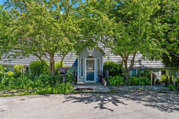 E5401 12th Road, ALGOMA, WI 54201-9696