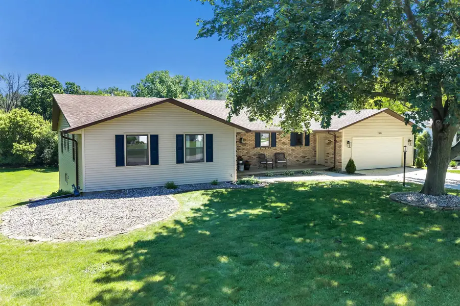 2851 Blue Jay Lane, Green Bay, WI 54313-5801 - #2