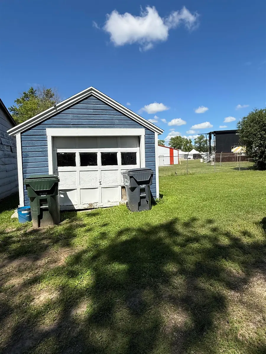 531 N Main Street, Seymour, WI 54165 - #3