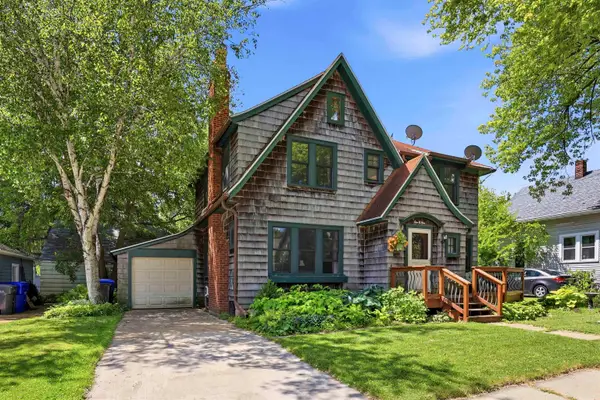 109 E Roosevelt Street, APPLETON, WI 54911
