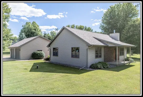 N5277 Everts Road, NEW LONDON, WI 54961-8360