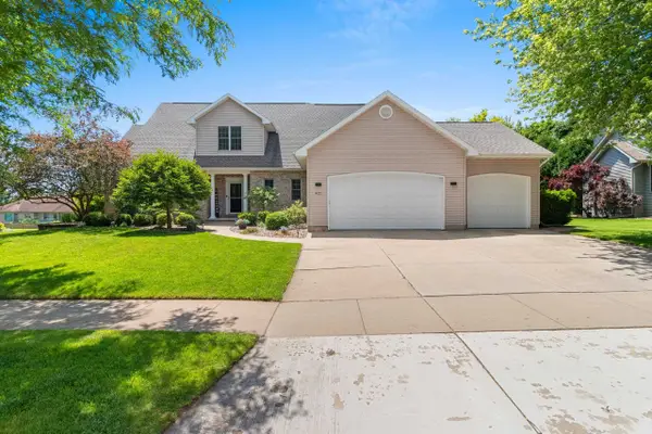 421 E Sheffield Lane, APPLETON, WI 54913-7430