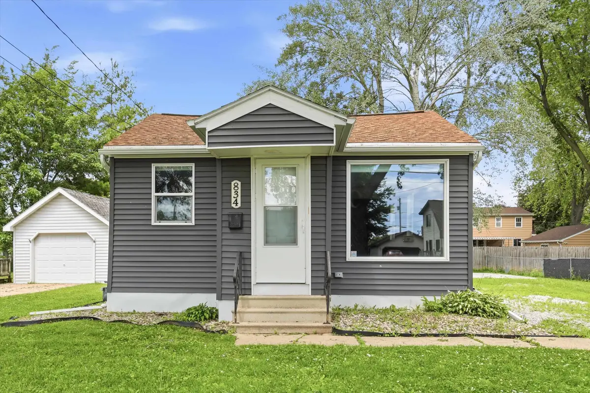 834 Oak Street, De Pere, WI 54115 - #1