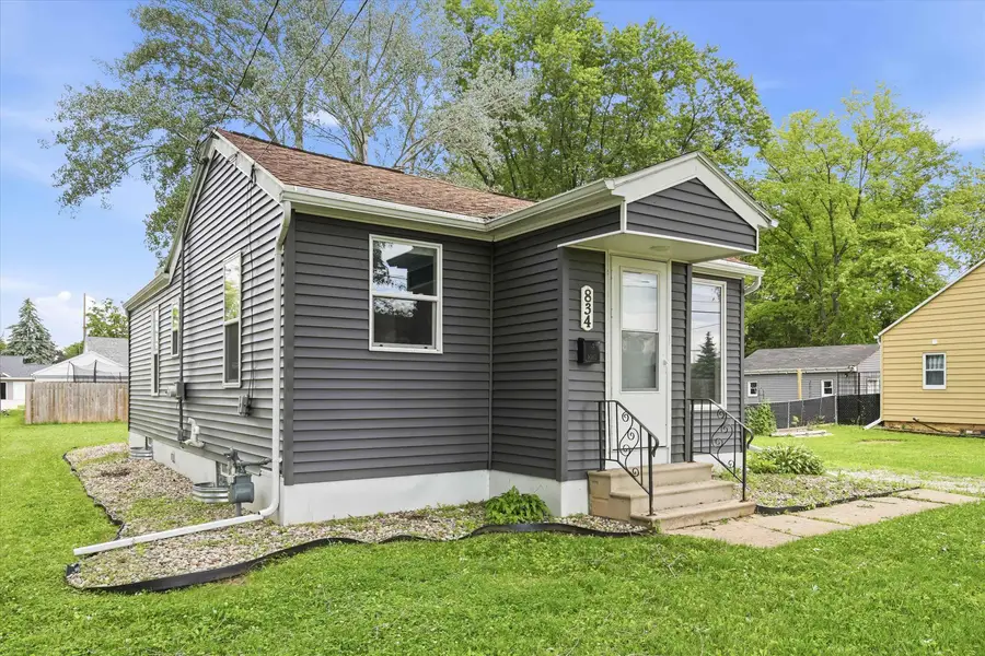 834 Oak Street, De Pere, WI 54115 - #2
