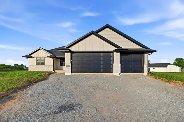 575 Emerald Isle Court, WRIGHTSTOWN, WI 54180
