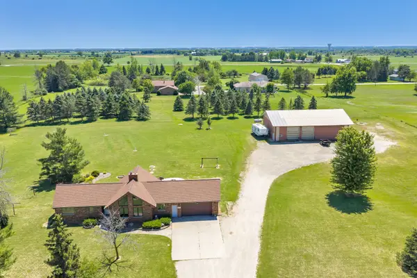 3760 Farmstead Road, GREEN BAY, WI 54311-8146