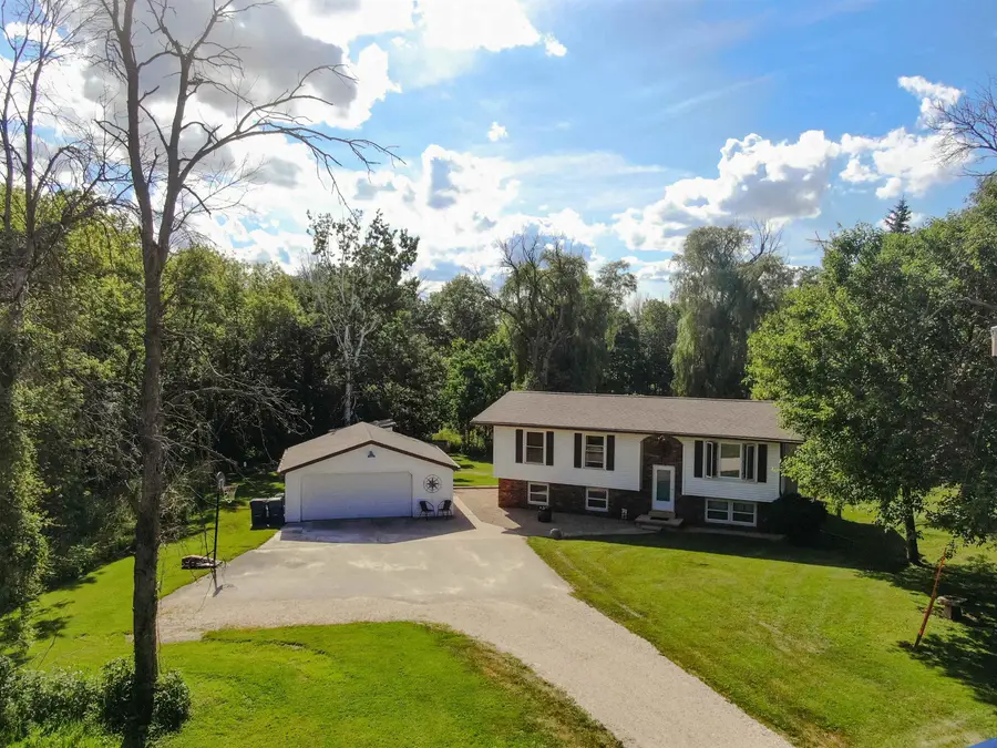 W8107 W Clark Road, Oakfield, WI 53065 - #2