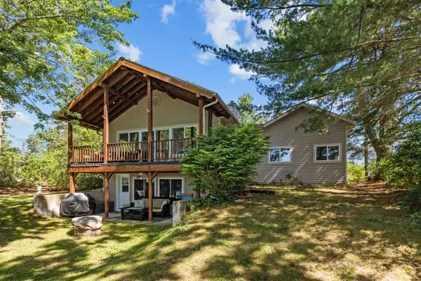 E281 N Rollofson Lake Road, SCANDINAVIA, WI 54977