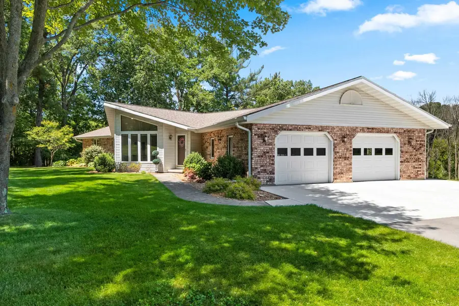 3685 Elmtree Road, Suamico, WI 54313 - #2