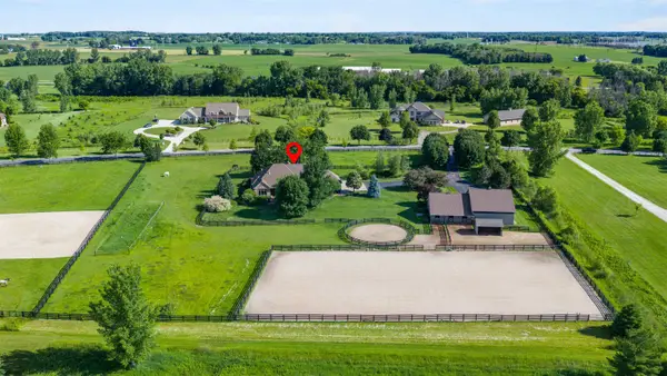W3493 Equestrian Trail, FREEDOM, WI 54913
