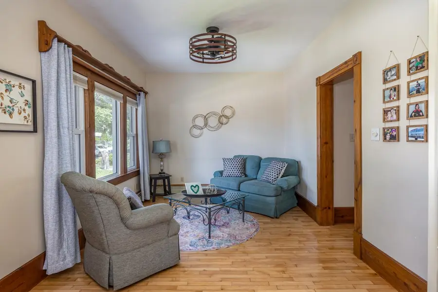 233 S Main Street, Kimberly, WI 54136-1940 - #2