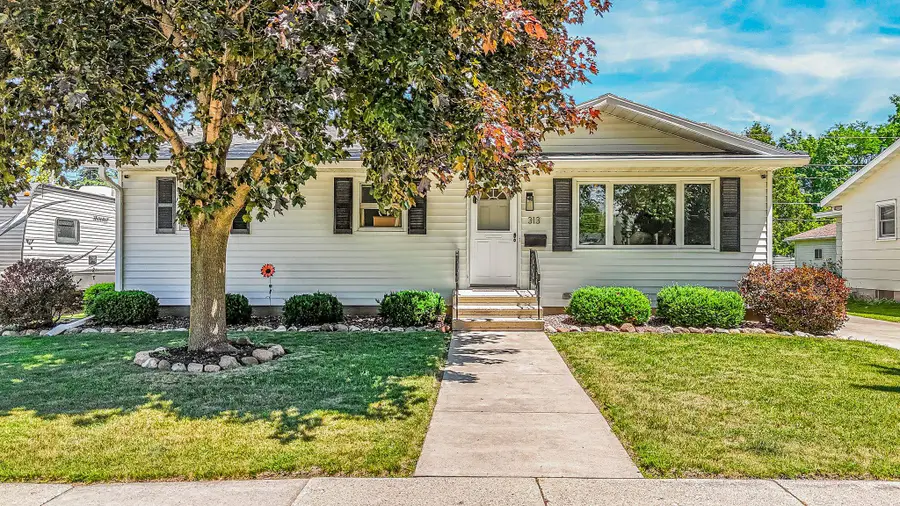 313 Gertrude Avenue, Fond Du Lac, WI 54935 - #3
