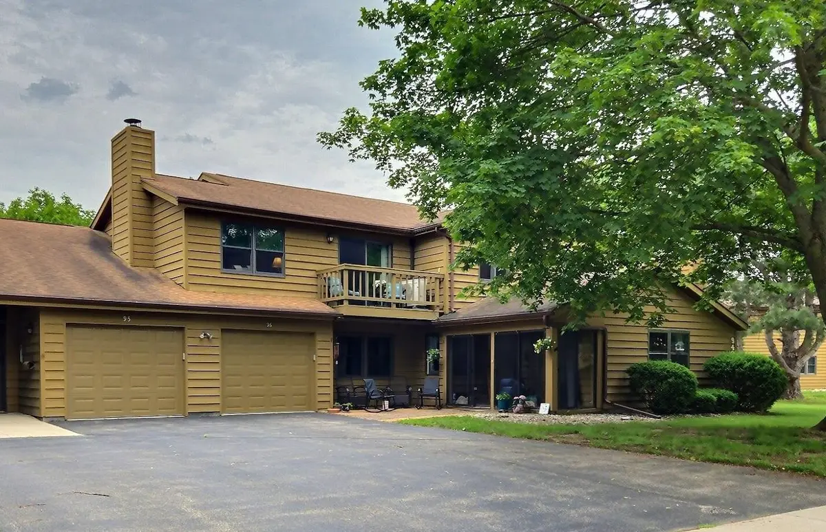 940 Babcock Street #95, Neenah, WI 54956 - #1