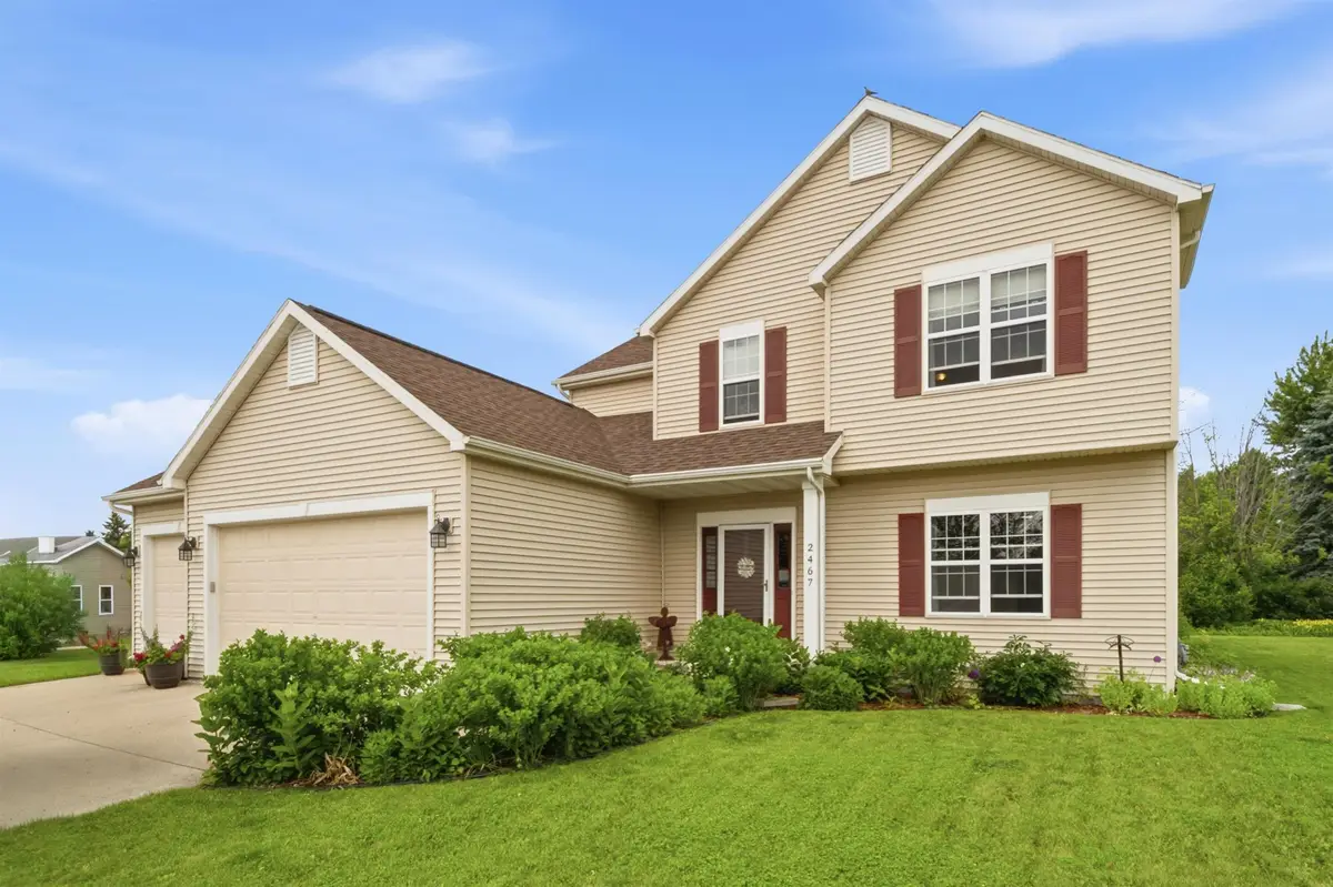 N2467 Chapel Hill Drive, Greenville, WI 54942 - #1