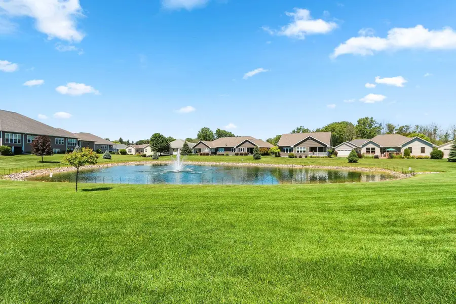 2025 Wisteria Circle, Suamico, WI 54313-3270 - #3