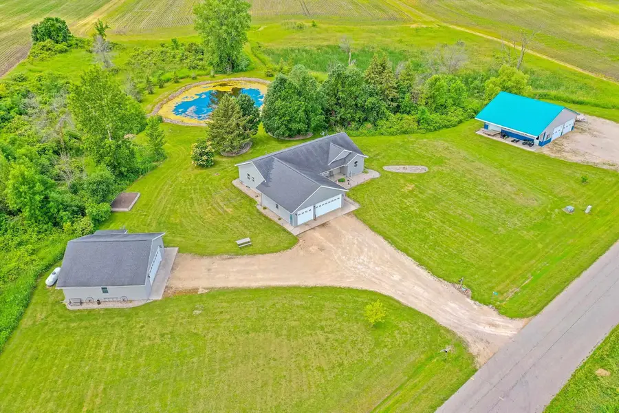 3415 Delhi Road, Omro, WI 54963 - #2