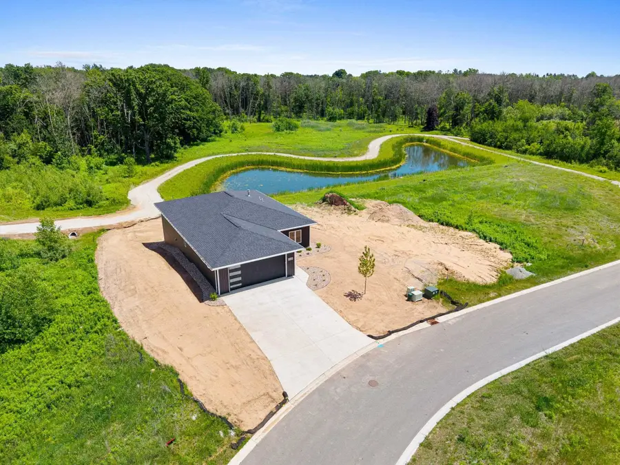 4001 Antwerp Avenue #7, Howard, WI 54313-7518 - #2