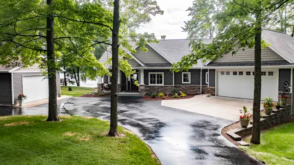 N6959 W Pine Lake Road, WILD ROSE, WI 54984