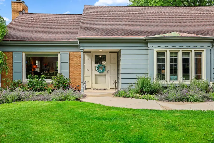 356 Warren Court, Green Bay, WI 54301 - #3