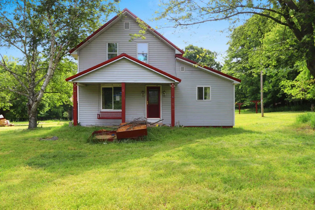 5638 County Road Bb, Gillett, WI 54124 - #1