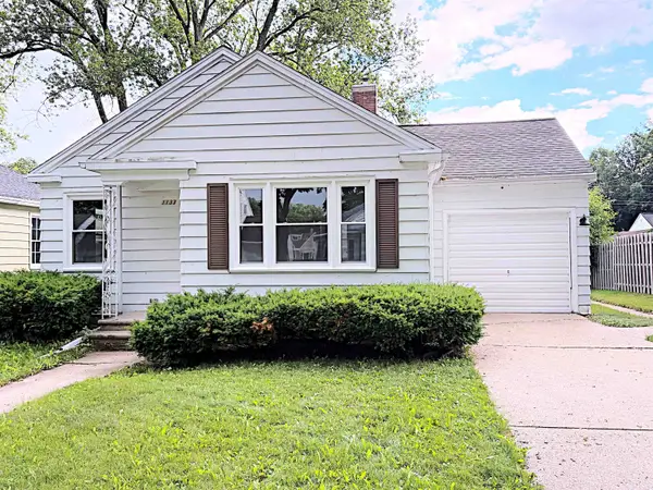 1133 Marquette Avenue, GREEN BAY, WI 54304