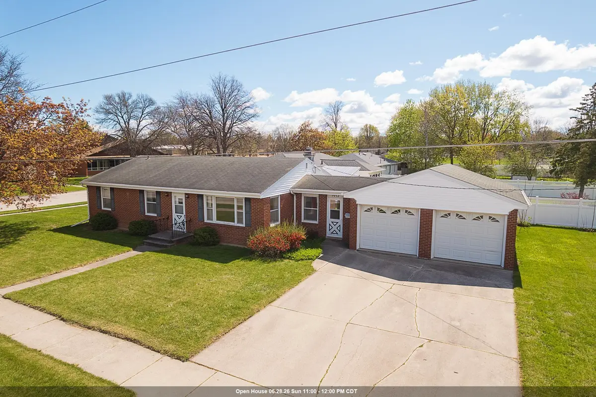 1013 Schwartz Street, Green Bay, WI 54302-3121 - #1