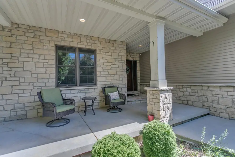 1387 Radcliff Road, Neenah, WI 54956 - #3