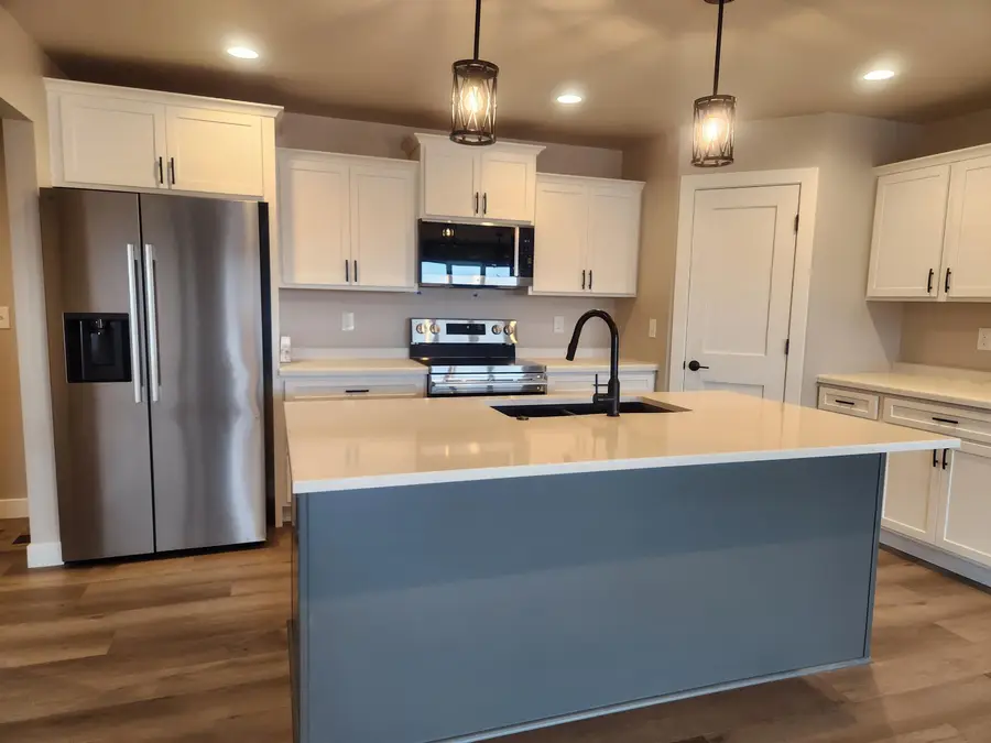 8314 Xavier Drive, Clayton, WI 54952 - #2