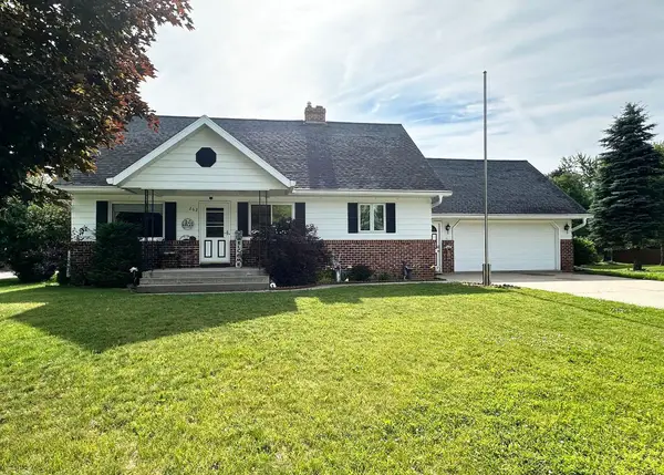 262 Park Avenue, OCONTO FALLS, WI 54154