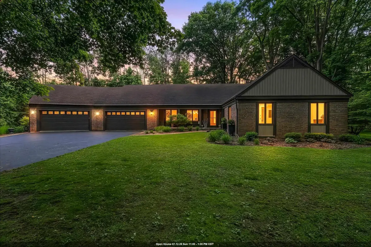 899 Pine Hill Drive, Oneida, WI 54155-9162 - #1