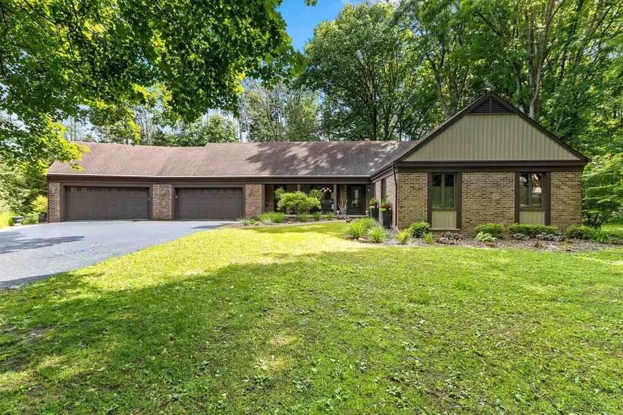 899 Pine Hill Drive, Oneida, WI 54155-9162 - #3
