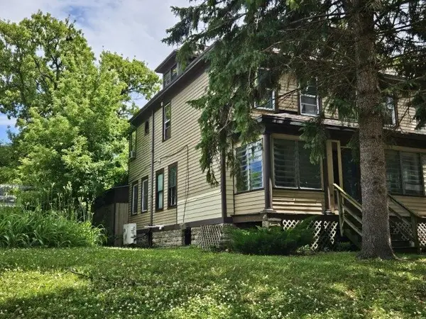 419 S Van Buren Street, GREEN BAY, WI 54301-2947