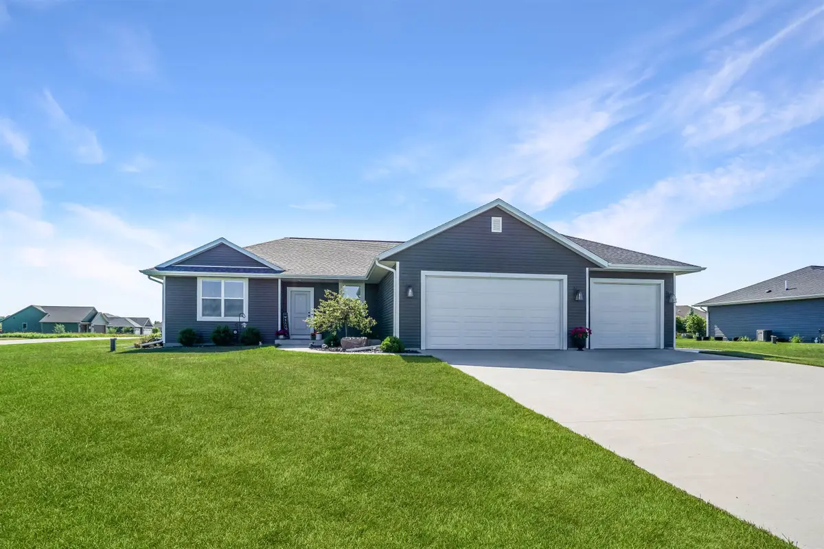 6730 Park Place Drive, Sheboygan, WI 53081 - #1