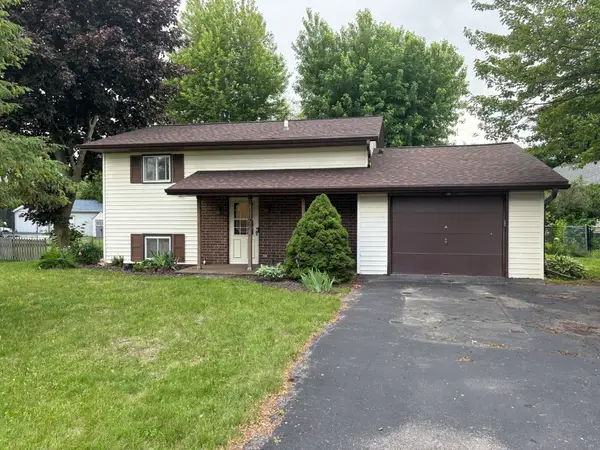 1127 Bonnie View Drive, STURGEON BAY, WI 54235