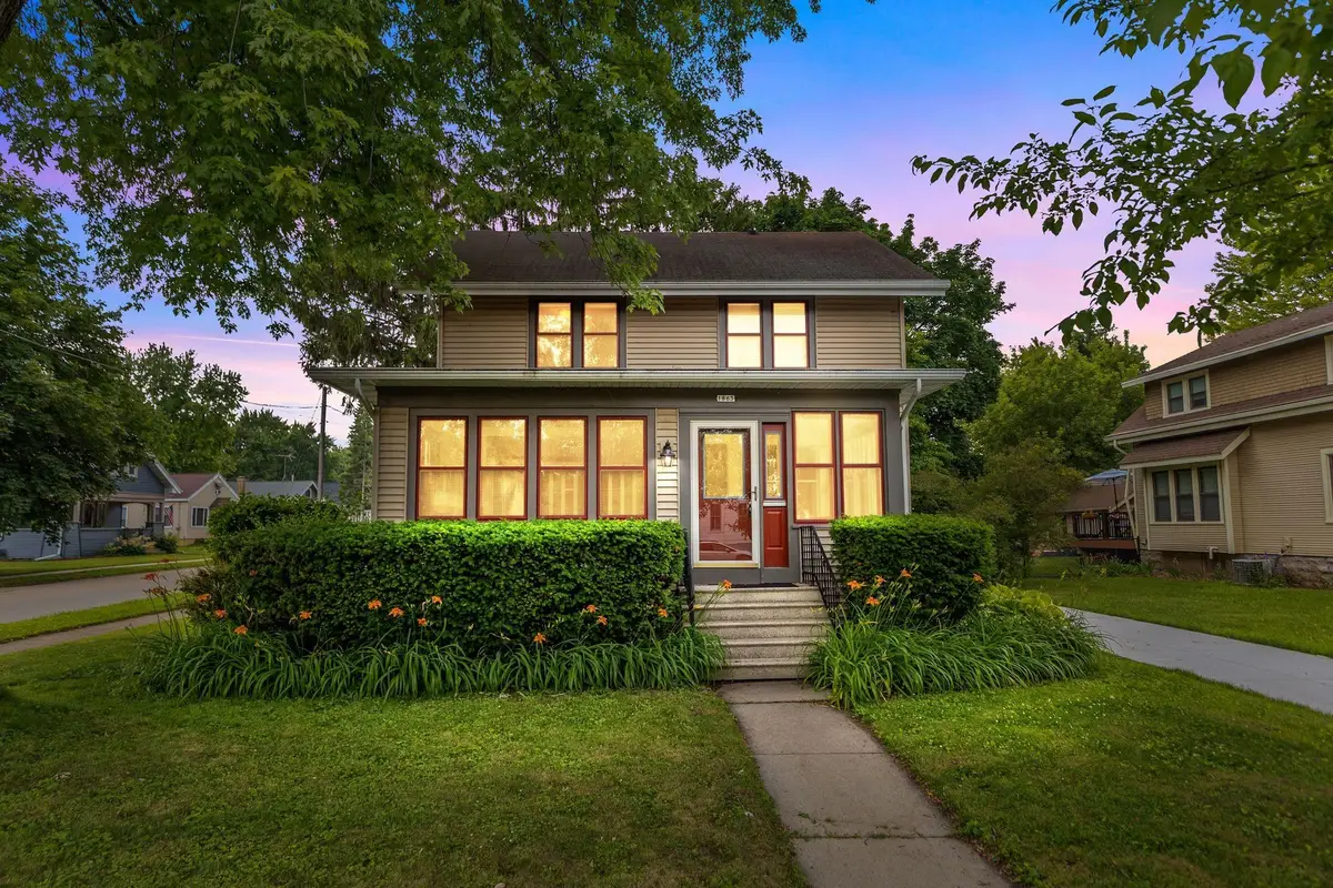 1863 Doty Street, Oshkosh, WI 54902-6978 - #1