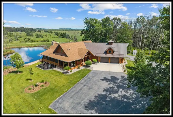 N4003 Marsh Road, NEW LONDON, WI 54961-8127