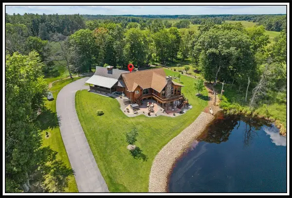 N4003 Marsh Road, NEW LONDON, WI 54961-8127