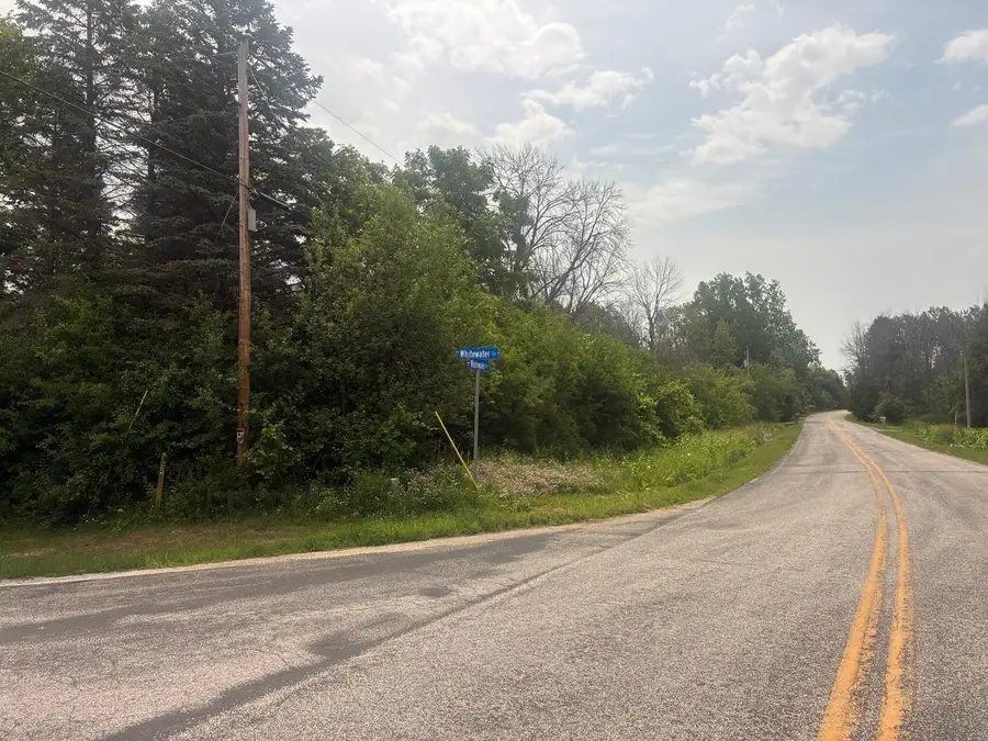 Whitewater Drive, Manitowoc, WI 54220 - #2