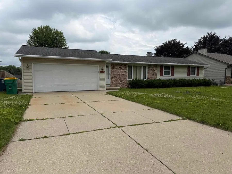 553 Delwiche Road, Green Bay, WI 54302-4805 - #2