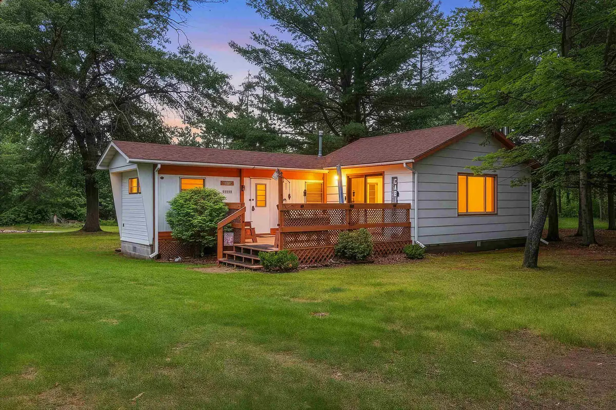 W12906 Valary Lane, Athelstane, WI 54104 - #1