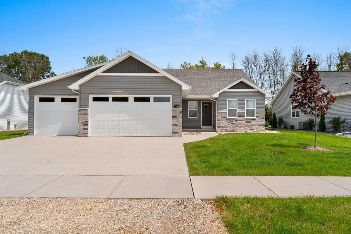 1708 Patriot Way, Neenah, WI 54956 - #1