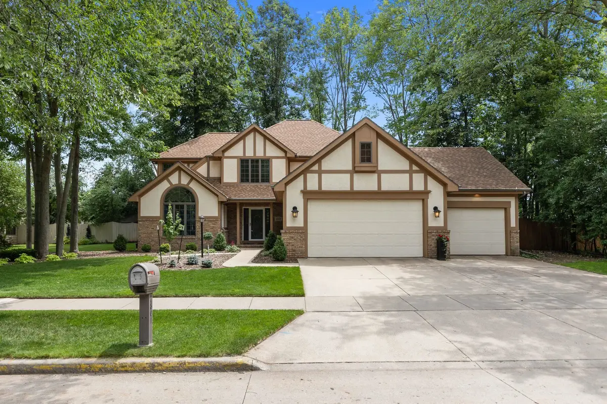 2801 Schaefer Circle, Appleton, WI 54915 - #1
