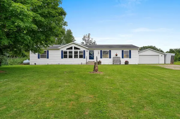 4562 Elm Lawn Road, OCONTO FALLS, WI 54154